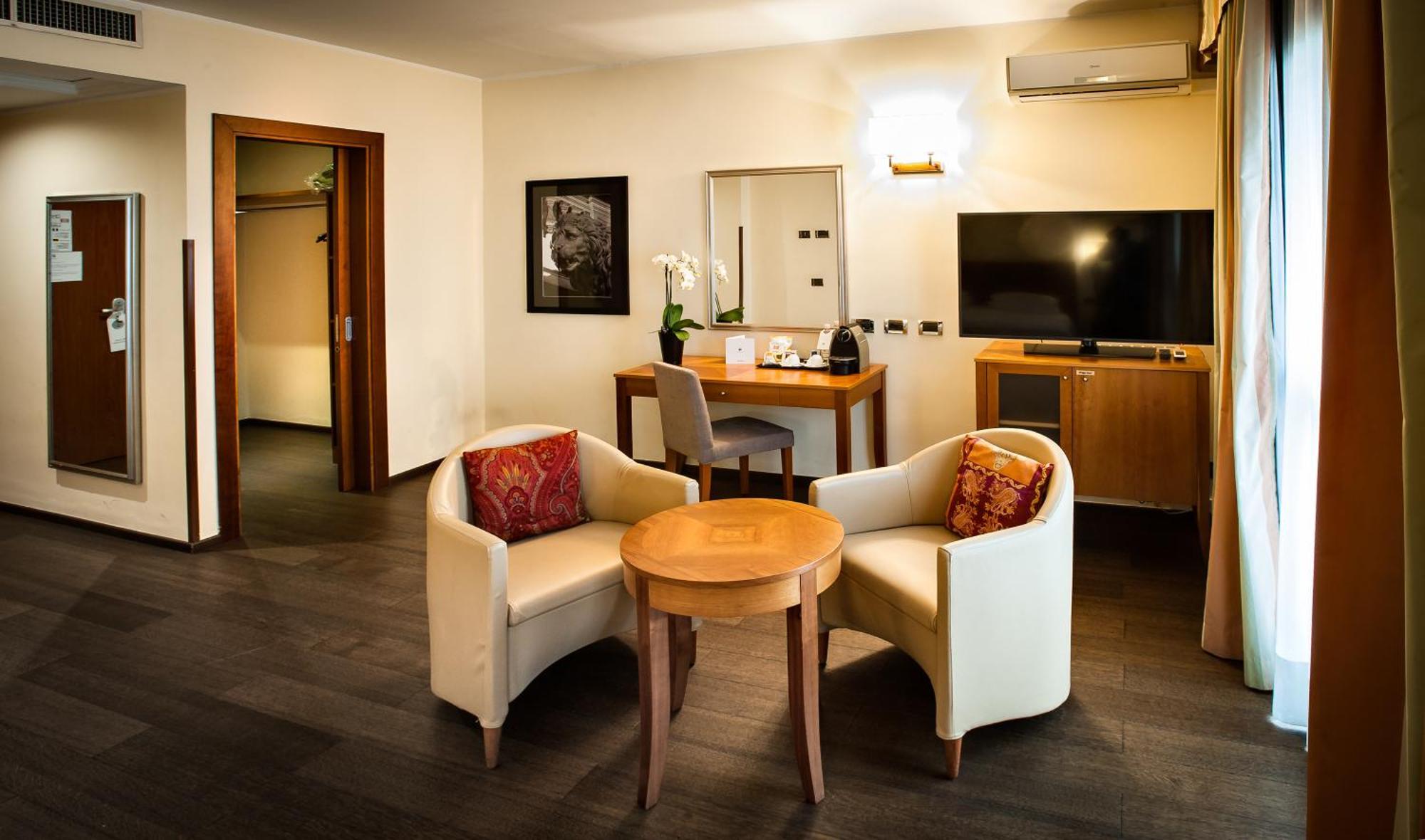 Hotel Dei Cavalieri Caserta - La Reggia Rom bilde