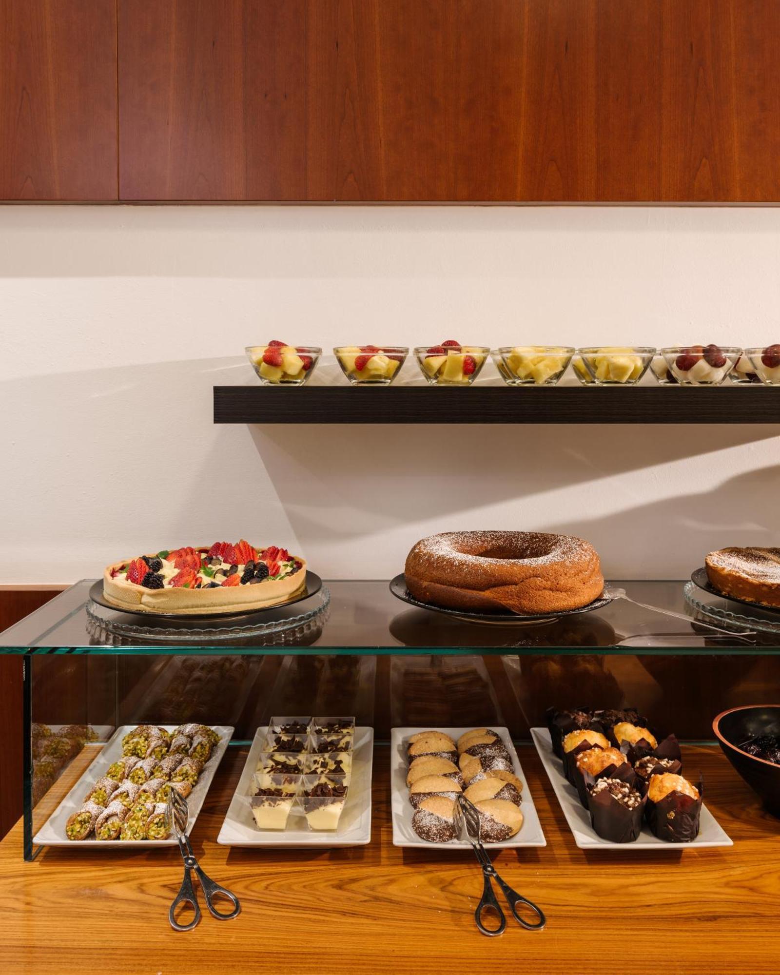 Hotel Dei Cavalieri Caserta - La Reggia Eksteriør bilde